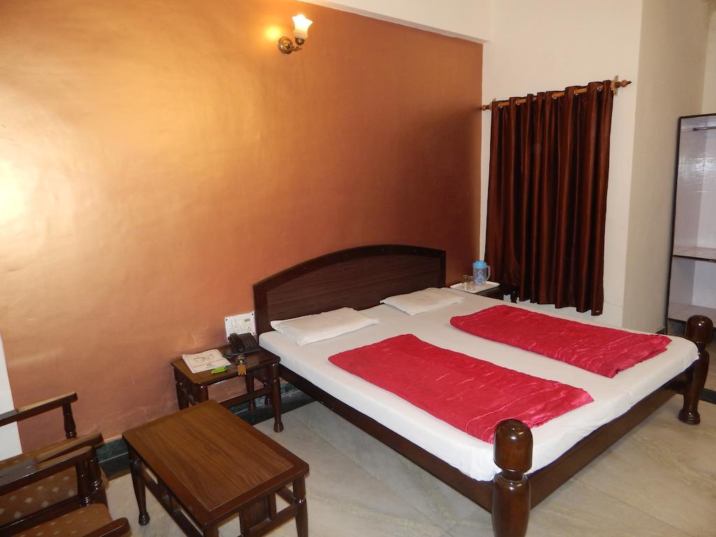 Hotel Chitra Heritage Haridwār Pokój zdjęcie