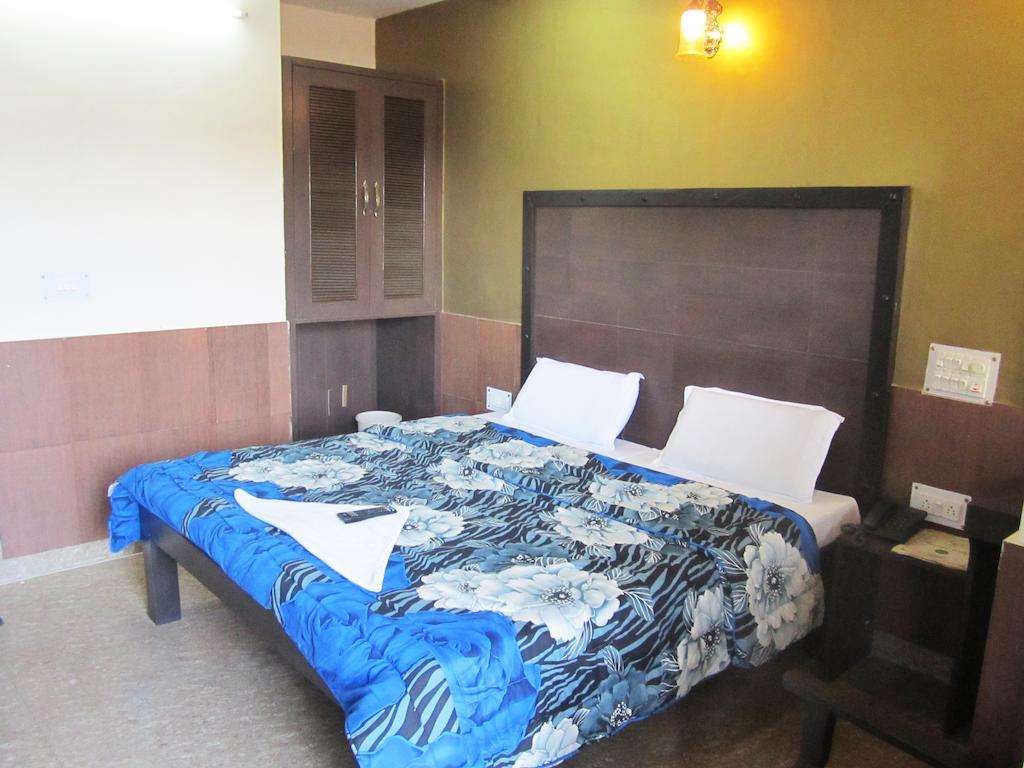 Hotel Chitra Heritage Haridwār Pokój zdjęcie
