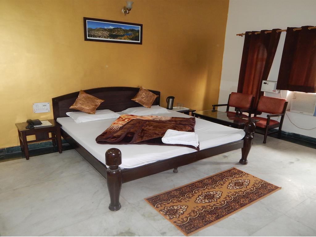 Hotel Chitra Heritage Haridwār Zewnętrze zdjęcie