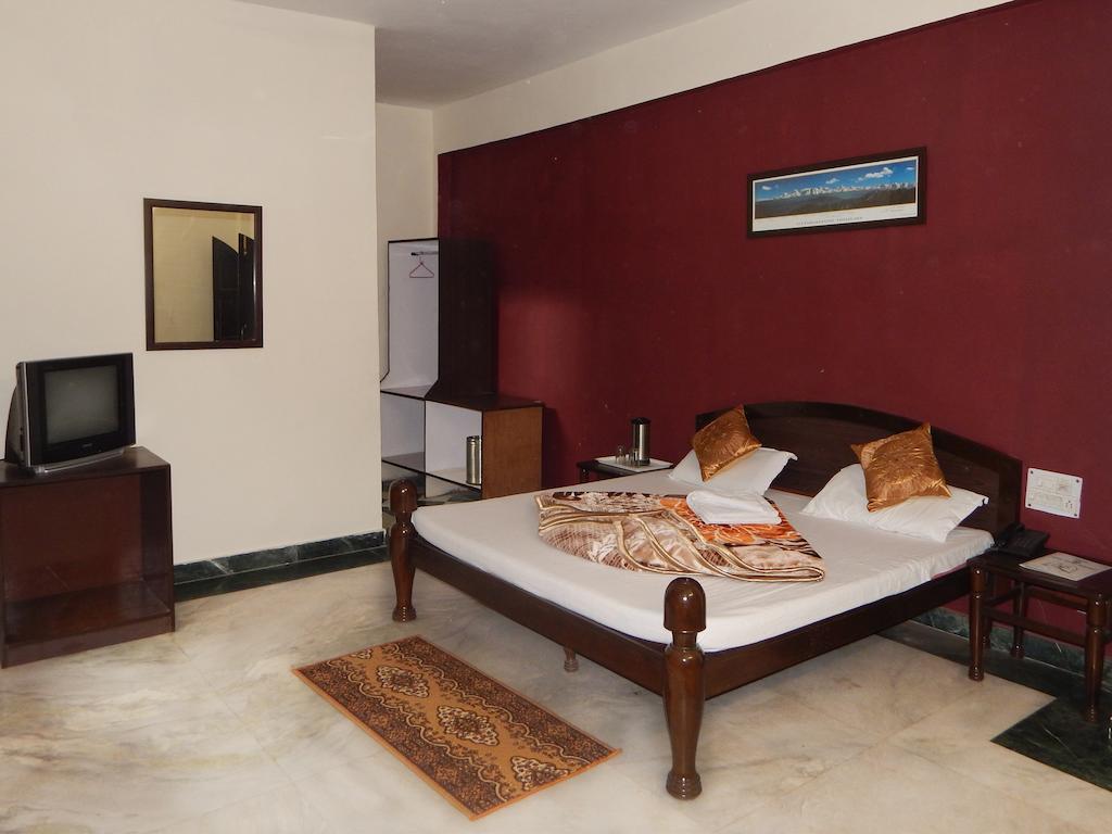 Hotel Chitra Heritage Haridwār Zewnętrze zdjęcie